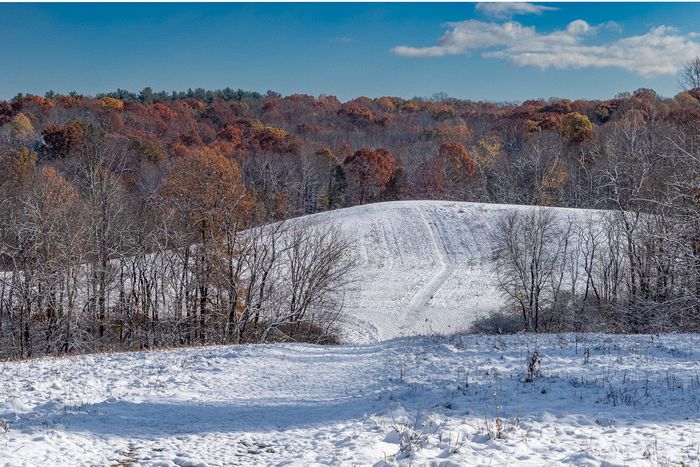 Landscape\n\nFirst Snoe, Kendall Hills